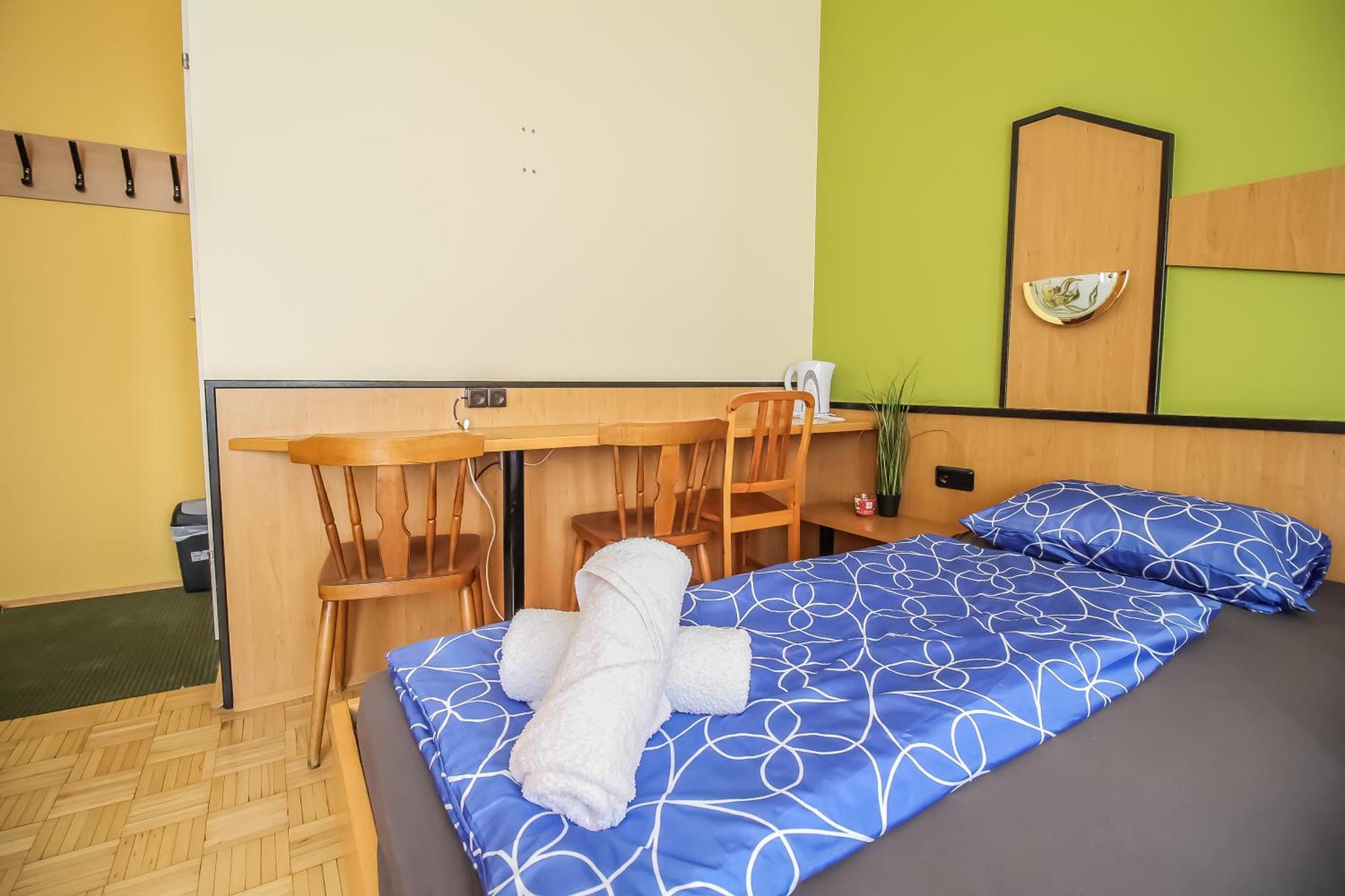 Cozy Rooms - U3 Hutteldorferstrasse Βιέννη Εξωτερικό φωτογραφία