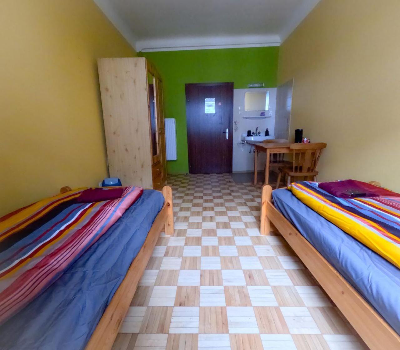 Cozy Rooms - U3 Hutteldorferstrasse Βιέννη Εξωτερικό φωτογραφία
