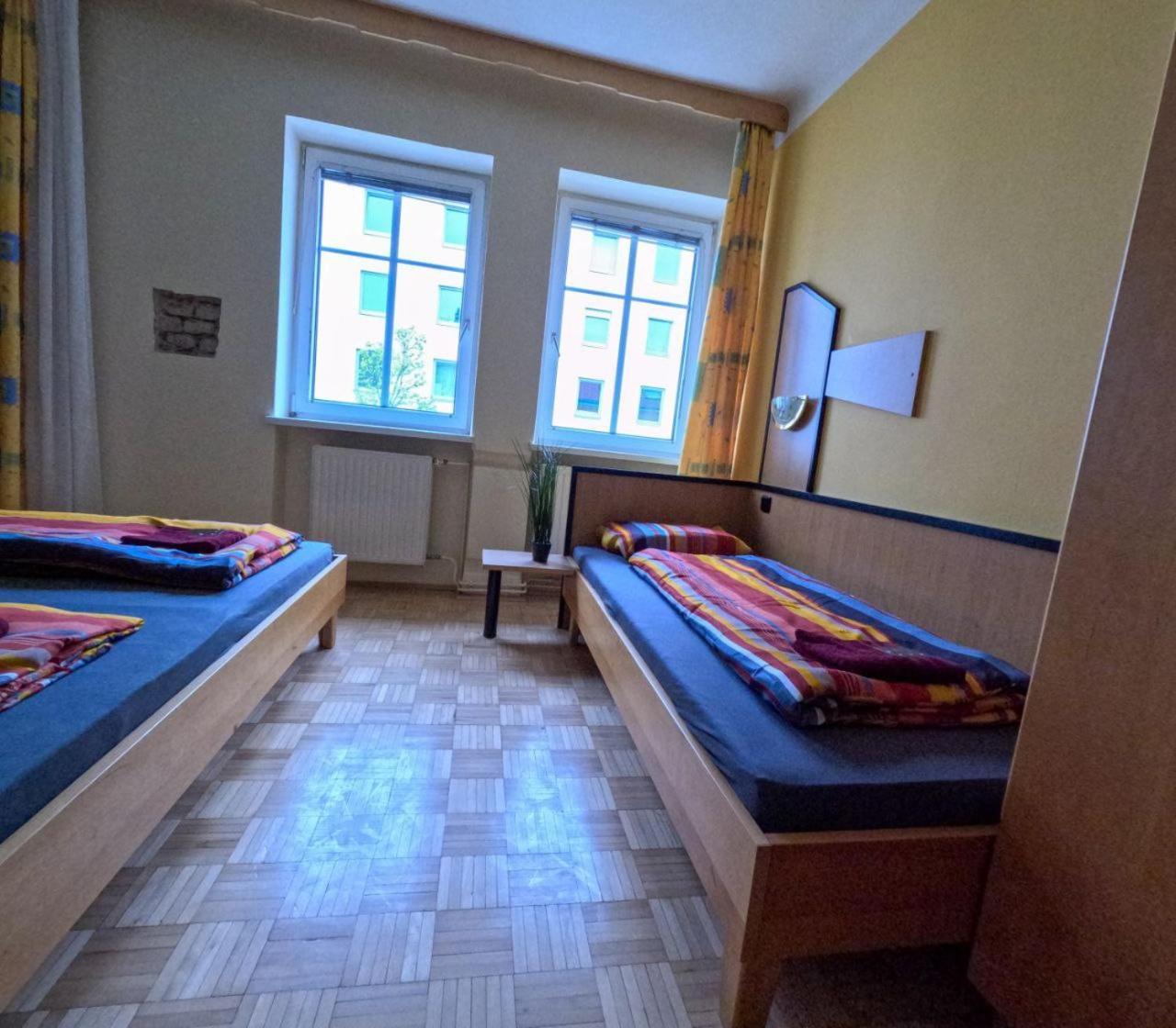 Cozy Rooms - U3 Hutteldorferstrasse Βιέννη Εξωτερικό φωτογραφία