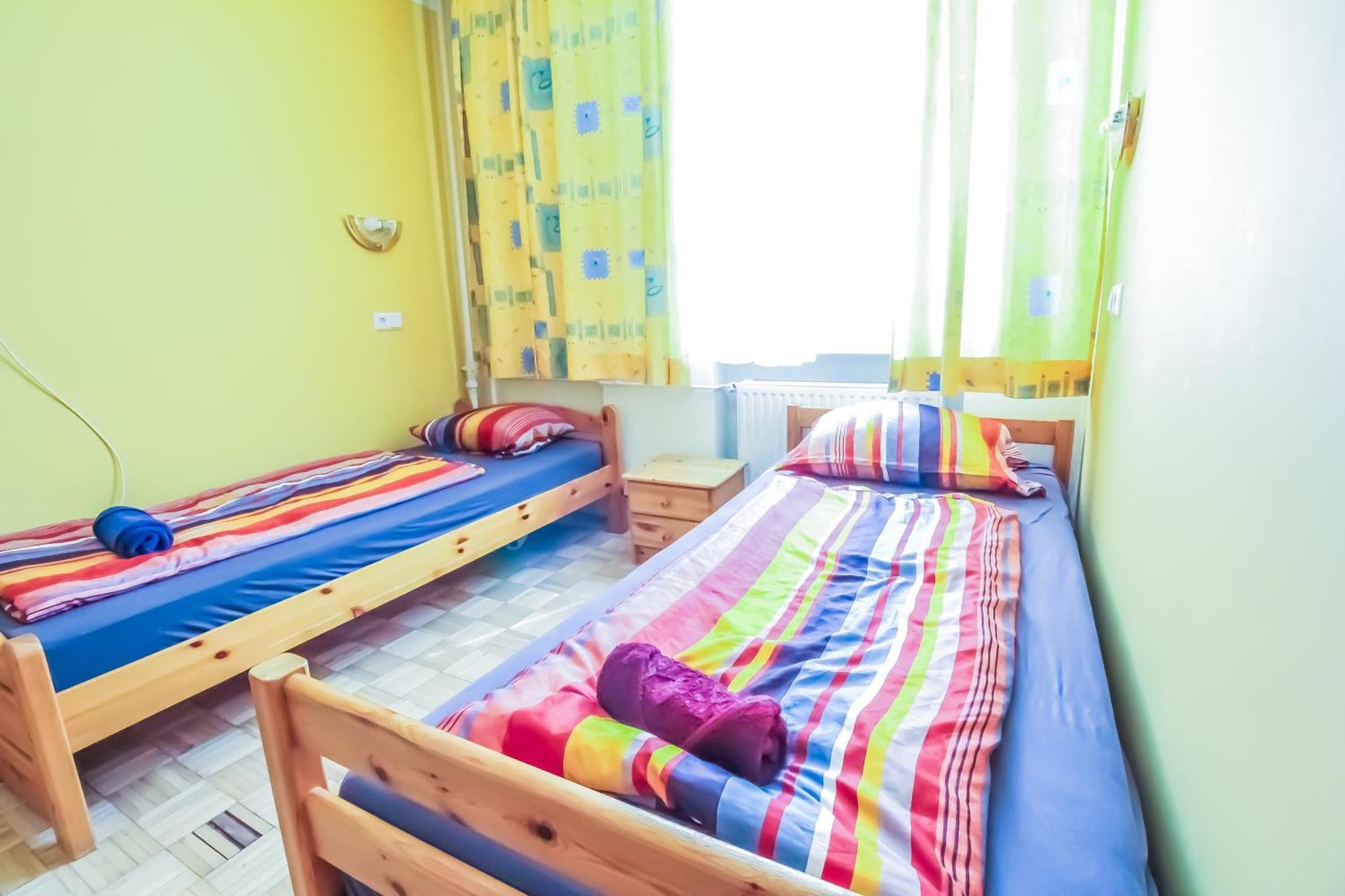 Cozy Rooms - U3 Hutteldorferstrasse Βιέννη Εξωτερικό φωτογραφία