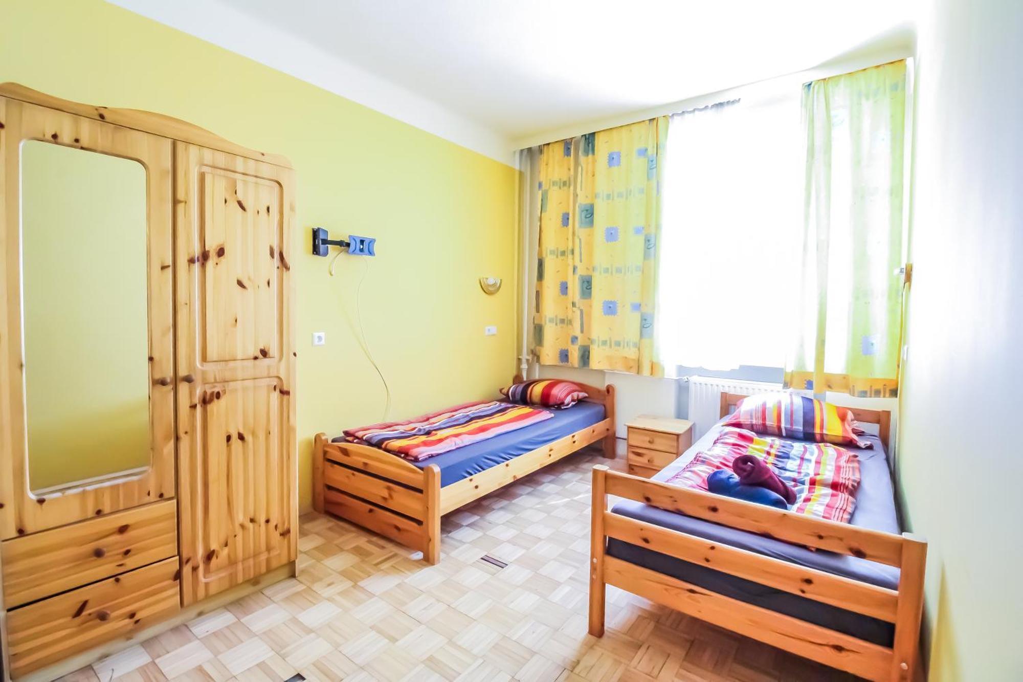 Cozy Rooms - U3 Hutteldorferstrasse Βιέννη Εξωτερικό φωτογραφία