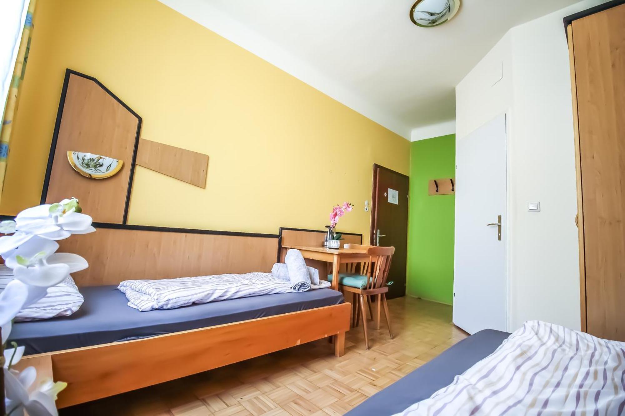 Cozy Rooms - U3 Hutteldorferstrasse Βιέννη Εξωτερικό φωτογραφία